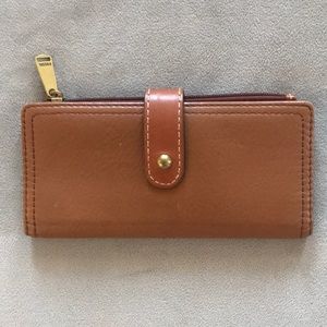 Brown leather fossil wallet